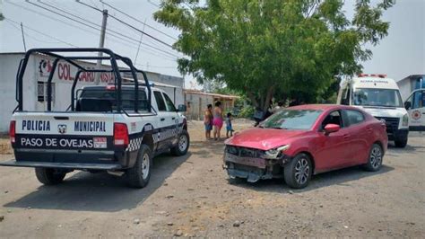 Autom Vil Choca Contra Dos Menores Que Circulaban En Una Motocicleta En