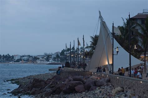 Malecón Puerto Vallarta Boardwalk - Architizer