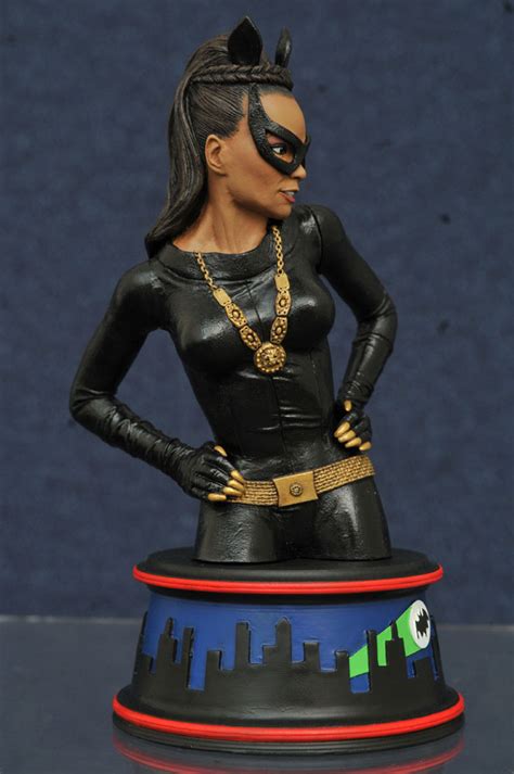 Exclusive First Look Diamonds Eartha Kitt Catwoman Bust 13th