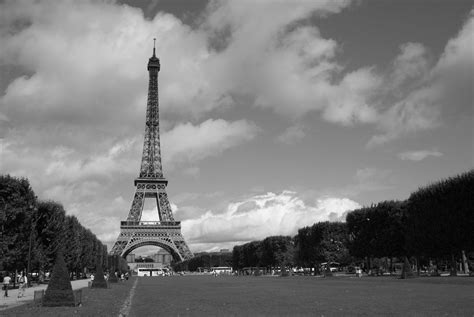 Fotos gratis nube en blanco y negro cielo París Monumento