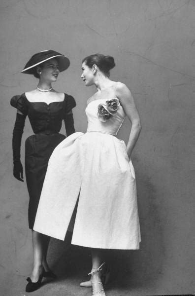 Revolving Styles Vintage Fridays Favorite 1950s Christian Dior