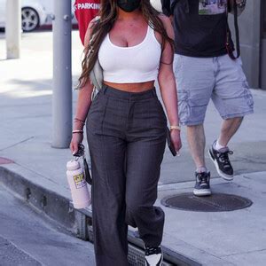 Anastasia Karanikolaou Puts On A Busty Display In Beverly Hills 20