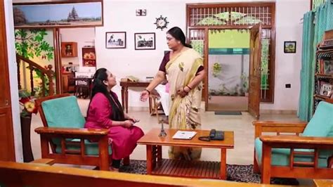 Baakiyalakshmi Watch Episode 895 Eshwaris Advise To Iniya On