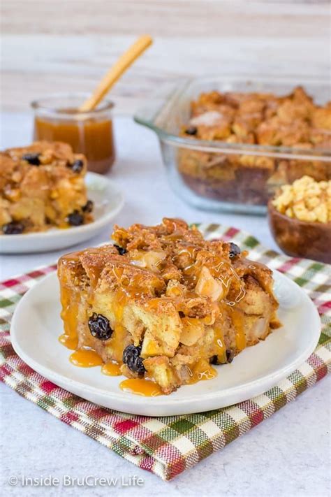 Easy Apple Bread Pudding Apples Raisins And Walnuts Add A Delicious