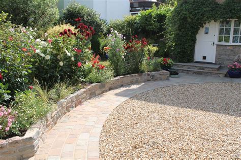 Courtyard Front Garden And Driveway Gravel Driveway Landscaping Gravel