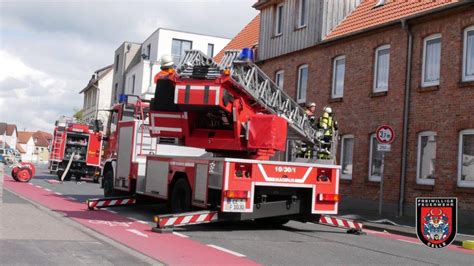 Feuer Im Dachstuhl Freiw Feuerwehr Celle