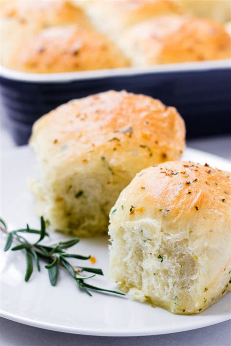 Garlic Herb Dinner Rolls Cooking For My Soul