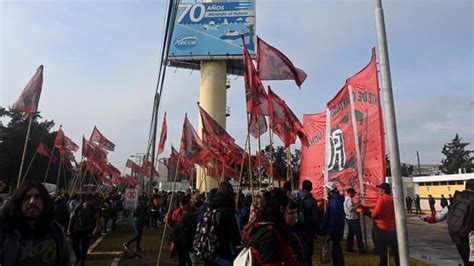 Organizaciones De Izquierda Levantaron El Acampe Frente A La Planta De