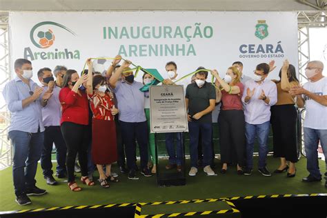 Blog do Ary Governo do Ceará inaugura areninha no município de Paracuru