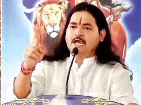 Hindu Rashtra Sena Chief Dhananjay Desai Along With Six Arrested Pune Dhananjay Desai Arrest