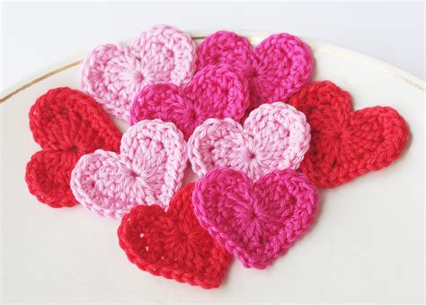 Crochet Hearts Pink Red On Luulla