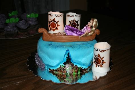 Rapunzel Cake With Lanterns