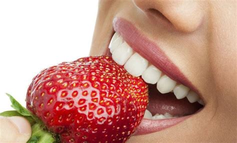 5 Alimentos Que Cuidan Tus Dientes Mujer Ojo