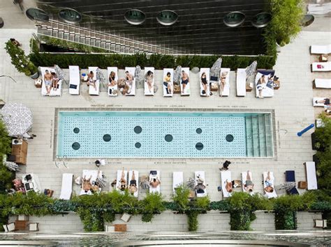 12 Best Hotel And Rooftop Pools In Nyc You Can Actually Go To