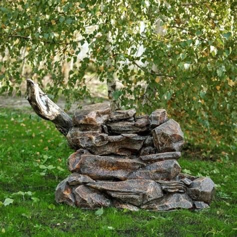 Камни на даче - оградительные и декоративные варианты применения