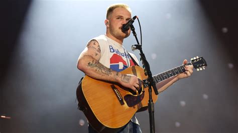 US Country Star Zach Bryan Performed For 30 000 Fans At Flemington