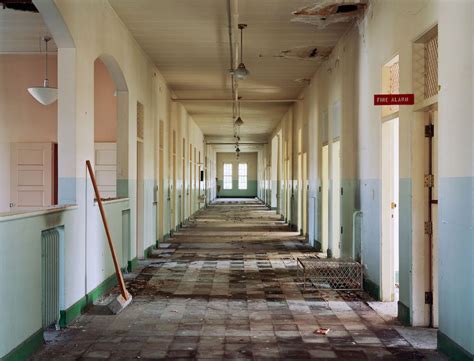 Asylum De Fascinantes Photos D H Pitaux Psychiatriques Abandonn S