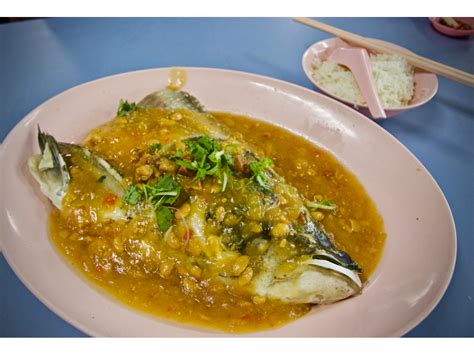 Seng Kee 119 Steamed Fish Head Thriving On A Food Trend For Almost