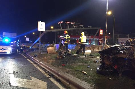 Quatre joves morts en dos accidents de cotxe a Madrid i València