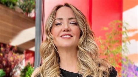 Andrea Legarreta Sorprende A Sus Fans Con Un Enigmático Mensaje En Las Redes Noticias De Mexico