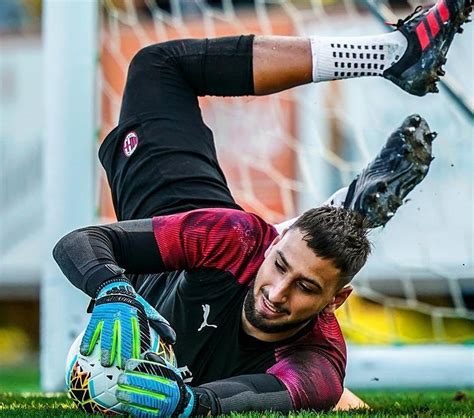 The Best 14 Donnarumma Height