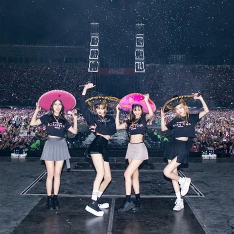 Pop Base on Twitter: "BLACKPINK breaks the record for the highest-grossing concert by a group in ...