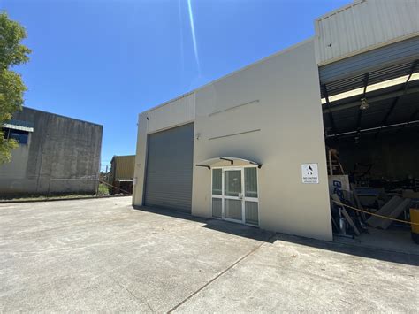 Factory Warehouse Industrial Property Leased In 9 40 Terrence Road