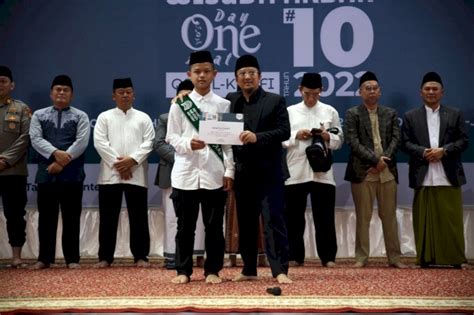 Santri Rumah Tahfidz Kayanahu Ikut Wisuda Akbar Ke Di Jakarta