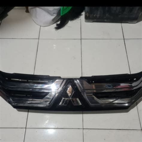 Jual Grill Grille Gril Mitsubishi Xpander Facelift Original