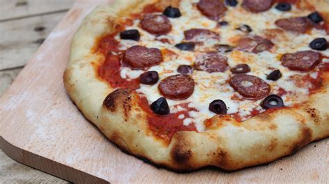 Pizza Met Chorizo BBQ Recepten BBQ Junkie