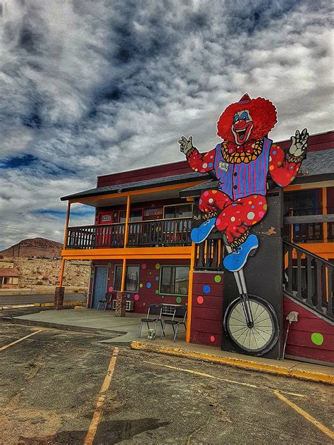 The Clown Motel Usas Most Terrifying Accommodation