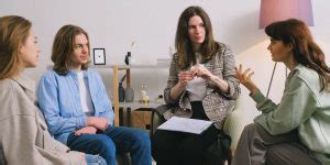 How to Improve Your Empathic Listening Skills: 7 Techniques 