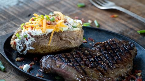 Down Under Pressure: Outback Steakhouse Fighting to Win Back Diners ...