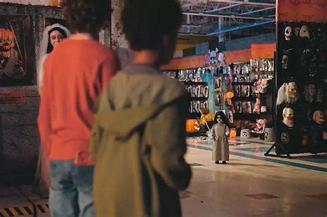 Spirit Halloween Stores Open in Lafayette, Louisiana
