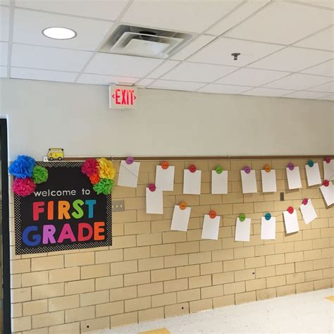 Pin by Kayla Wilson on First Grade | Hallway displays, First grade ...