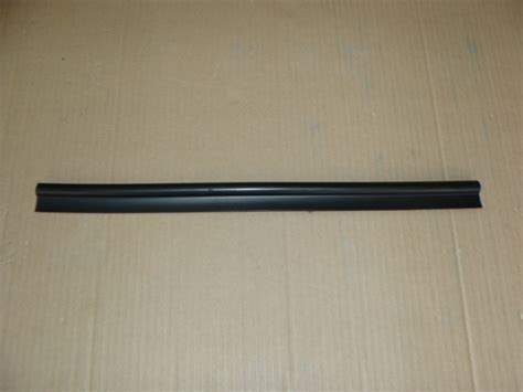 Уплотнение надставки УАЗ-Хантер (между раздвижными стеклами) - купить ...