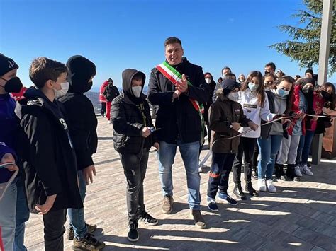 Piazza più bella scuola più sicura Doppia inaugurazione in paese