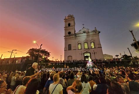 Procissão De Nossa Senhora Do Amparo Padroeira De Maricá Reúne