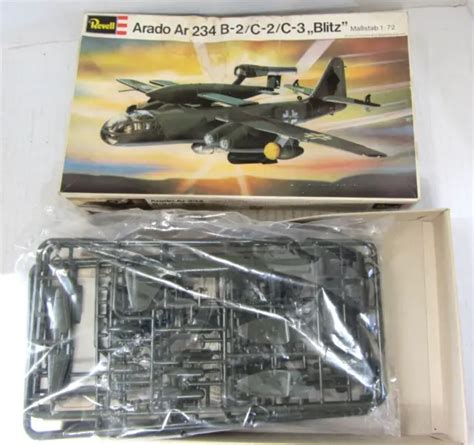 REVELL ARADO Ar 234 B 2 C 2 C 3 Blitz 1 72 Kit H 162 1977 Vtg