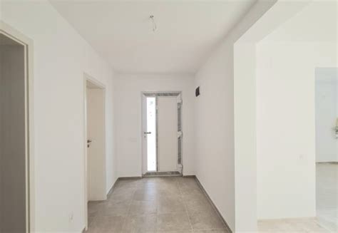 Casa Individuala I Finalizata I Pret De Apartament I Sanpetru I Brasov