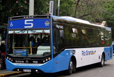 Aumentos en el transporte cuánto cuesta el boleto de colectivo y tren