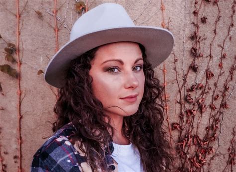 professional backing vocals   song   ciarabrookemusic