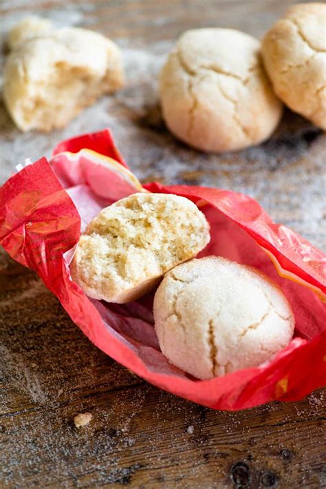 Soft Amaretti Cookies Amaretti Morbidi Inside The Rustic Kitchen