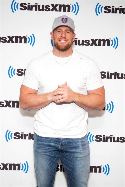 Nfl Legend Jj Watt Responds To Thirst Tweets Over His Viral Shirtless