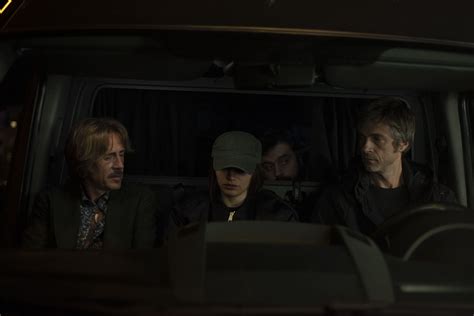 Everybody Loves Diamonds Review: Heist Series Feel Bloated and Bland