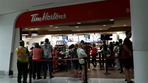 Tim Hortons Mississauga 6301 Silver Dart Dr Restaurant Reviews Photos And Phone Number