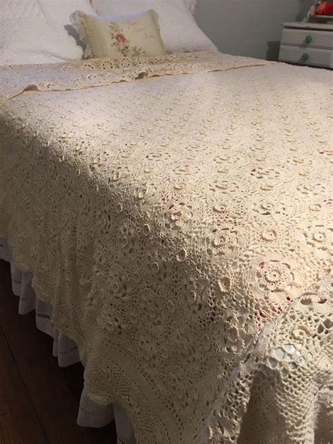 Gorgeous Crocheted Bedspread Vintage Keeco Hand Crocheted Etsy Lace