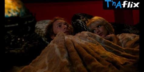 Kathleen Turner Nude Butt Scene In The Man With Two Brains Tnaflix