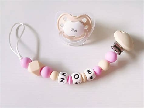 Chupetes personalizados en Entre tartas y pañales - Entre Tartas y Pañales - Blog de bebés y ...