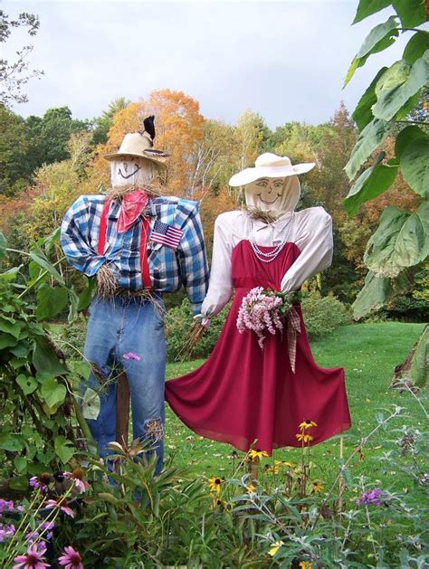 Unique Funny And Creative Diy Scarecrow Ideas For Your Garden Outdoor